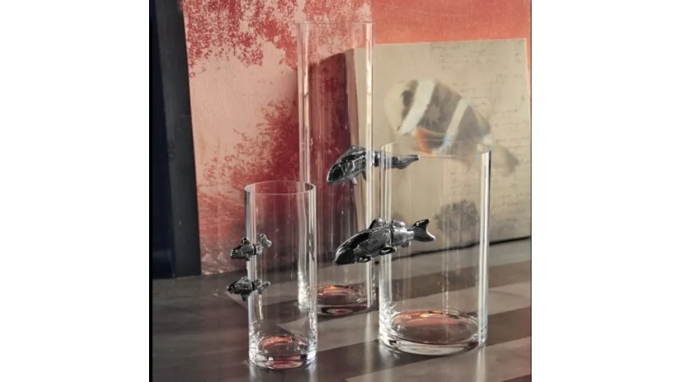 Vaso in vetro con pesci in ceramica colore peltro Illusion Fish di Adriani e Rossi