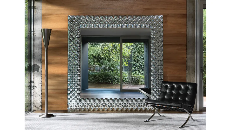 Specchio quadrato con cornice in vetro fuso retroargentato Pop di Fiam