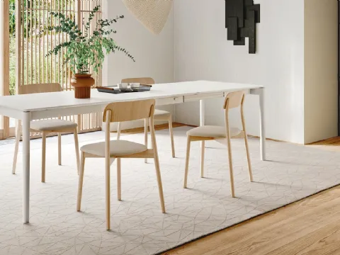 Tavolo minimal allungabile in legno Nordic di Calligaris