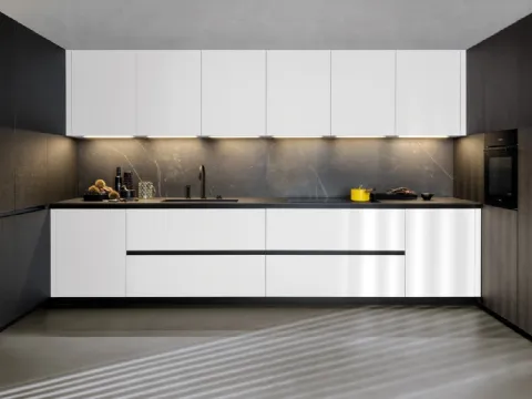 Cucina Design ad angolo Lain Project 2 in laminato bianco di Euromobil